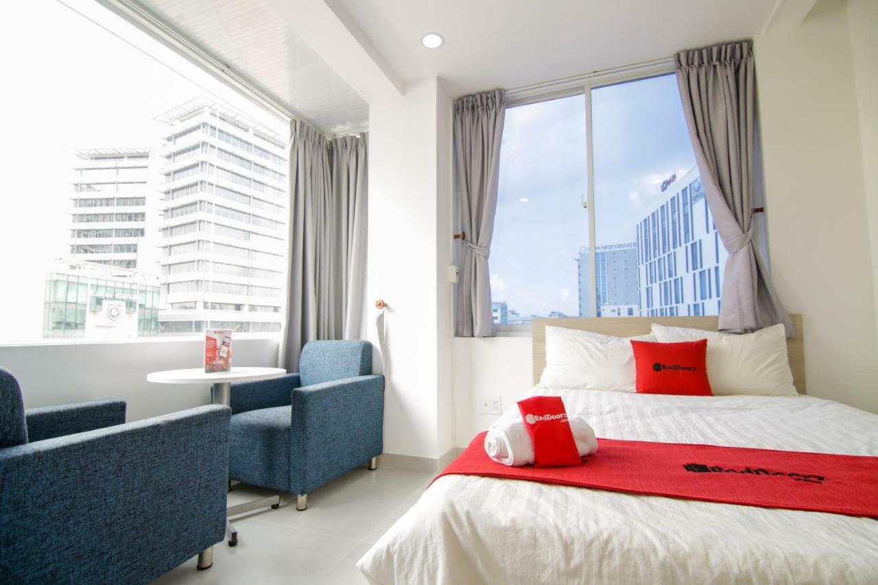 Reddoorz Near Quan Khu 7 Stadium Ho Chi Minh City Exterior photo